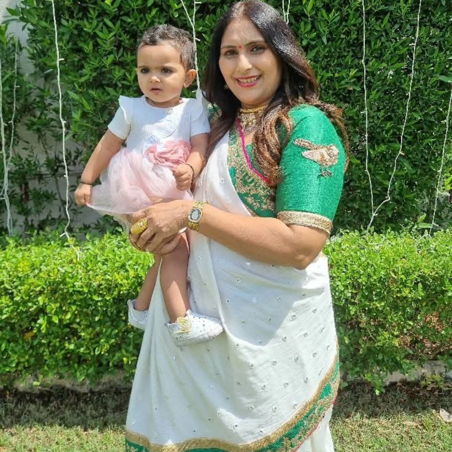 તા. ૦૮-૦૩-૨૦૨૪ ના રોજ શક્તિસ્વરૂપા સર્વે માતાઓ, બહેનો, દિકરીઓને આજે મહિલા દિવસની હાર્દિક શુભકામનાઓ.